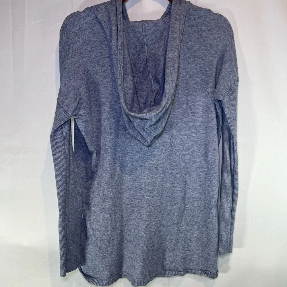 Cyrus Shirt Hoodie Womens Medium Light Blue Soft Knit Pullover‎ Thermal Layer
